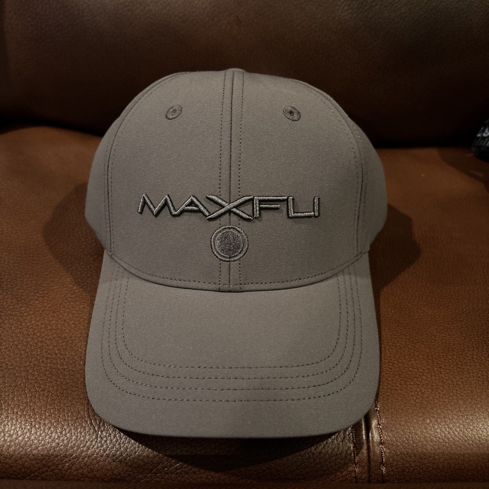 Maxfli Mens Golf Hat Charcoal Grey Adjustable Performance Baseball Cap NWT